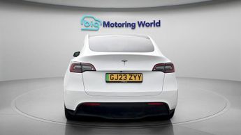 Tesla Model Y BASE