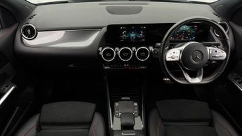 Mercedes-Benz GLA GLA 220 D 4MATIC AMG LINE