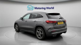 Mercedes-Benz GLA GLA 220 D 4MATIC AMG LINE