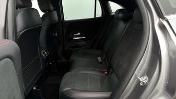 Mercedes-Benz GLA GLA 220 D 4MATIC AMG LINE
