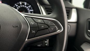 Renault Captur ICONIC DCI EDC