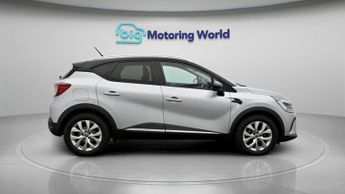 Renault Captur ICONIC DCI EDC