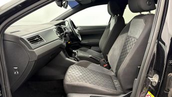 Volkswagen Polo R-LINE TSI DSG
