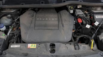 Peugeot E-2008 GT