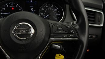 Nissan Qashqai DIG-T ACENTA PREMIUM DCT