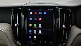 Volvo XC60 RECHARGE T6 PLUS AWD