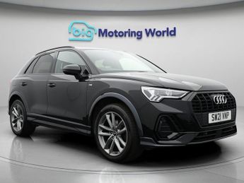 Audi Q3 TFSI S LINE BLACK EDITION