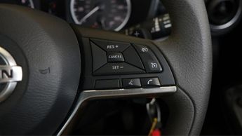 Nissan Juke DIG-T ACENTA DCT