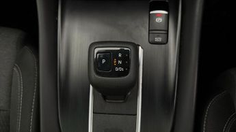 Nissan Qashqai DIG-T N-CONNECTA DCT