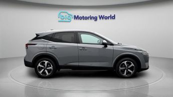Nissan Qashqai DIG-T N-CONNECTA DCT
