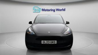 Tesla Model Y BASE