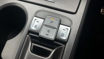 Hyundai KONA SE CONNECT
