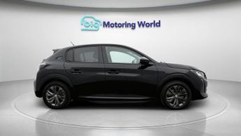 Peugeot E-208 ALLURE PREMIUM PLUS