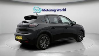 Peugeot E-208 ALLURE PREMIUM PLUS