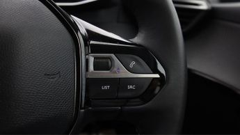 Peugeot E-208 ALLURE PREMIUM PLUS