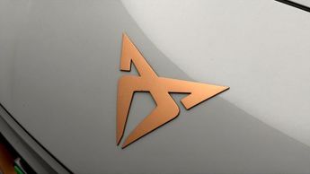 CUPRA Born V2