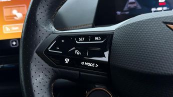 CUPRA Born V2