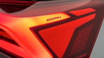 CUPRA Born V2