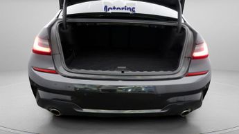 BMW 3 Series 330E M SPORT
