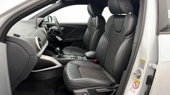 Audi Q2 TFSI S LINE