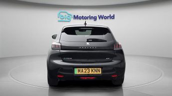 Peugeot E-208 GT