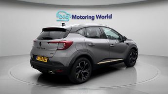 Renault Captur E-TECH ENGINEERED BOSE EDITION