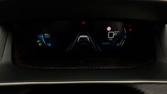 Peugeot E-2008 GT