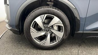 Audi Q6 e-tron S LINE QUATTRO