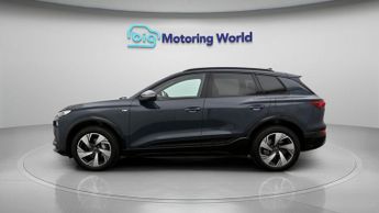 Audi Q6 e-tron S LINE QUATTRO
