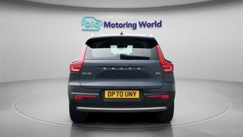 Volvo XC40 B4 INSCRIPTION PRO