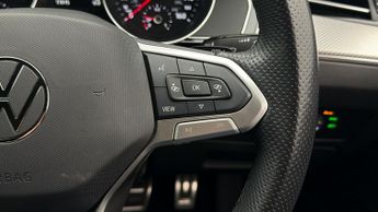 Volkswagen Passat R-LINE TSI EVO DSG