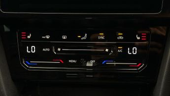 Volkswagen Passat R-LINE TSI EVO DSG