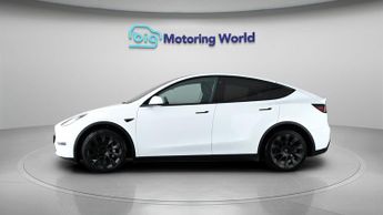 Tesla Model Y LONG RANGE AWD