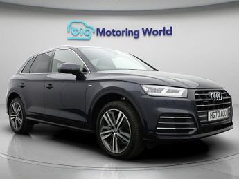 Audi Q5 TFSI E QUATTRO COMPETITION