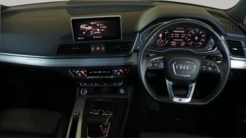 Audi Q5 TFSI E QUATTRO COMPETITION