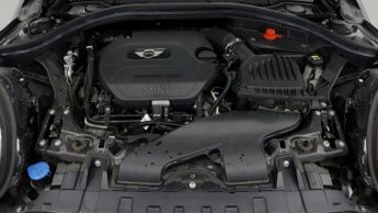 MINI Clubman COOPER SD ALL4