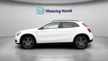 Mercedes-Benz GLA GLA 180 URBAN EDITION