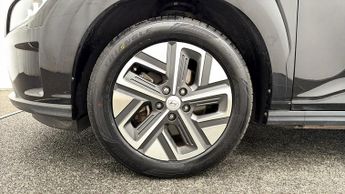 Hyundai KONA PREMIUM