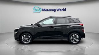 Hyundai KONA PREMIUM