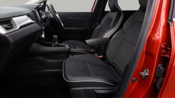 Renault Captur TECHNO E-TECH