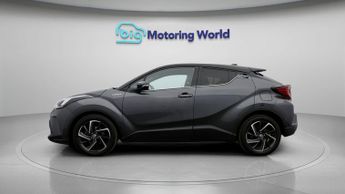 Toyota C-HR DYNAMIC