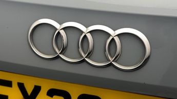Audi Q2 TFSI S LINE