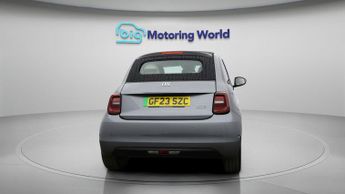 Fiat 500e C LA PRIMA