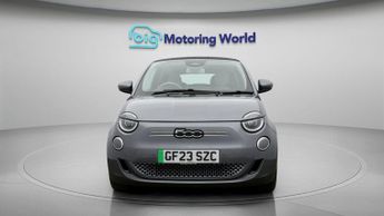 Fiat 500e C LA PRIMA