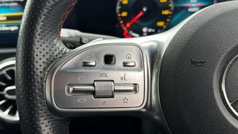 Mercedes-Benz A Class A 200 AMG LINE PREMIUM