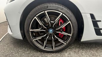 BMW i4 EDRIVE40 M SPORT