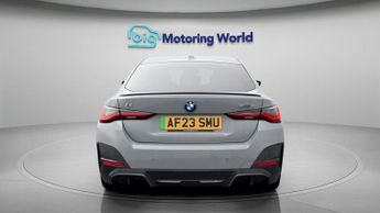 BMW i4 EDRIVE40 M SPORT