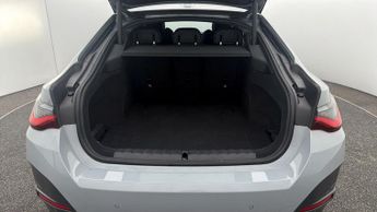 BMW i4 EDRIVE40 M SPORT