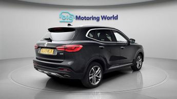 MG MG HS EXCLUSIVE DCT