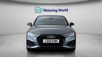 Audi A4 TFSI S LINE BLACK EDITION